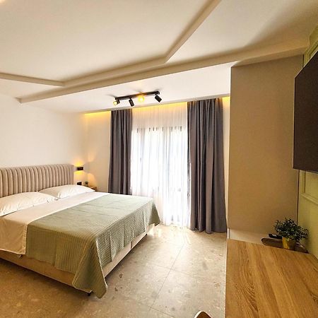 Marthinis Luxury Suites Split Dış mekan fotoğraf